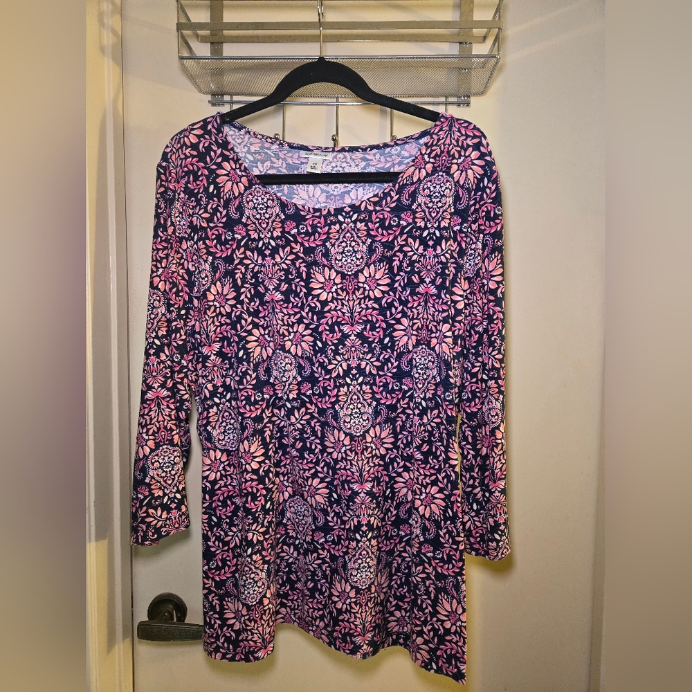 Croft & Barrow Pink and‎ Navy Floral Long Sleeve Top
